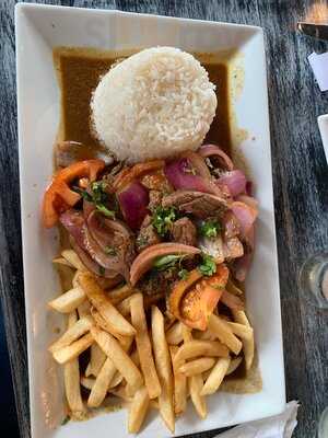 Piruw Grill Peruvian Cuisine