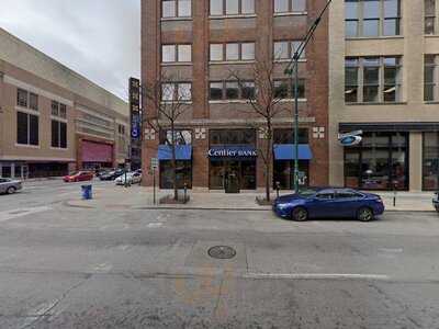 Indyo Frozen Yogurt, Coffee & Caramel Corn