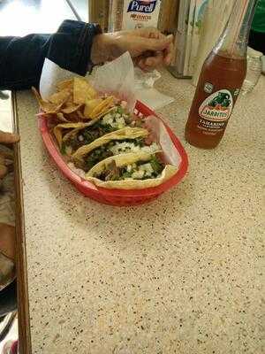 Antojitos Mexicanos Tenorio