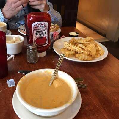 Burger Bar At Gallo's