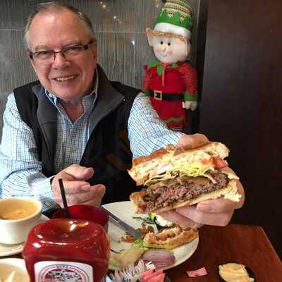 Burger Bar At Gallo's