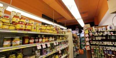 Donatelli's Italian Food Center