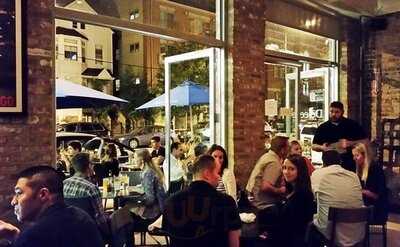 Grassroots Neighborhood Eatery