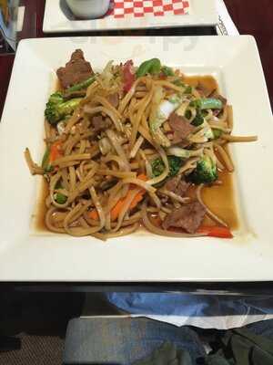 Yum Thai Restaurant Ii