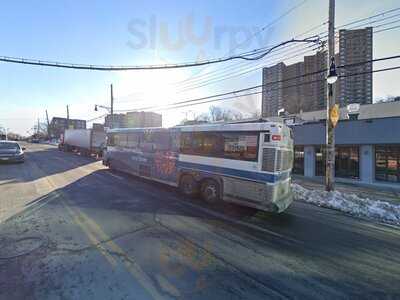 Skyview Cafe & Delicatessen