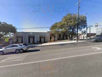 The South Chicken & Waffles