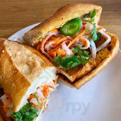 Chuminh Tofu And Veggie Deli