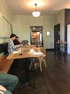 Maplewood Coffee & Tea