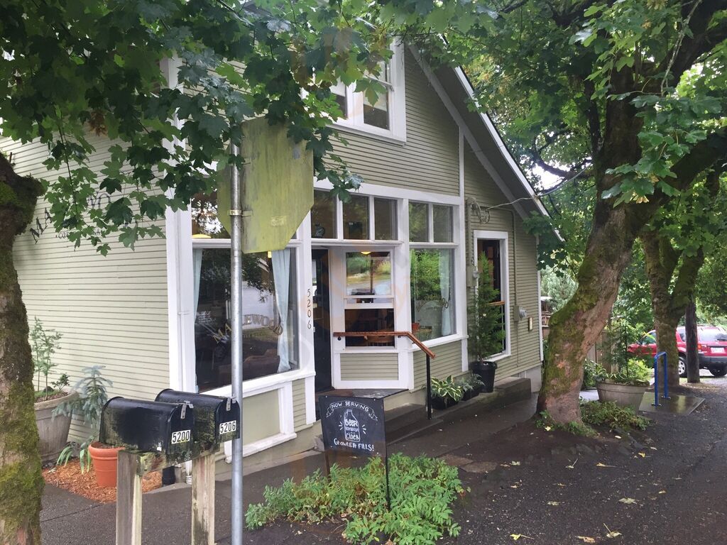 Maplewood Coffee & Tea