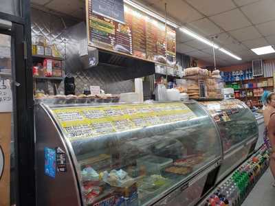 M&z Deli Grocery