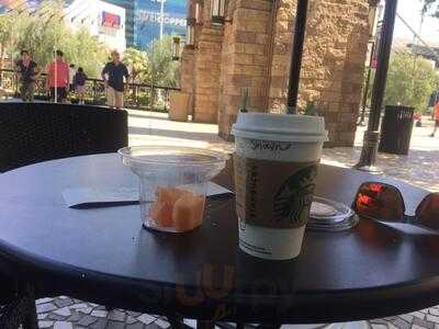 Starbucks - Premium Outlets