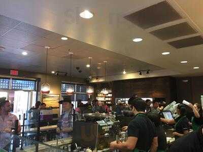 Starbucks - Premium Outlets