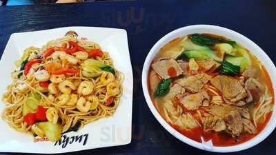 Lucky Noodle House