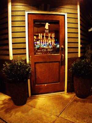 Nite Hawk Cafe & Lounge