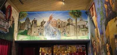 El Mercado Snack Bar