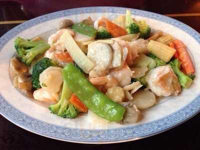 Tsubaki Sushi And Bar