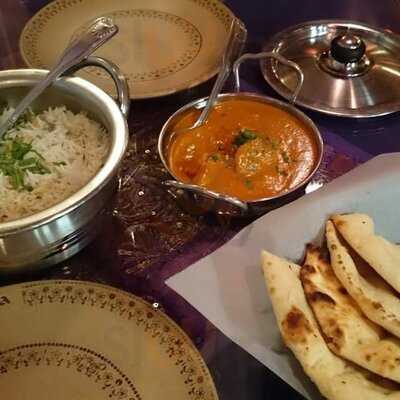 Mela Tandoori Kitchen