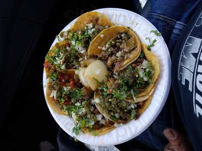 Tacos Los 3 Reyes