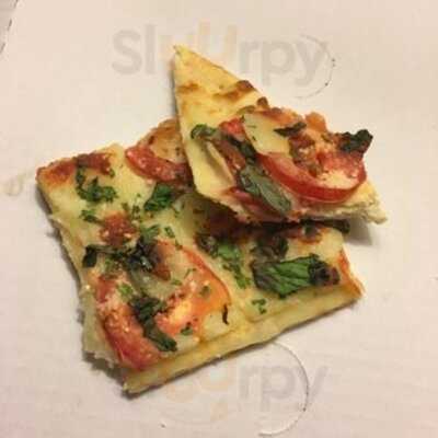 Nonna's Chicago Bistro