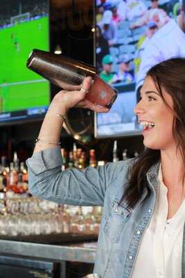 Grand Central Bowl & Arcade