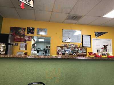 Gonzo's Sandwich Shop