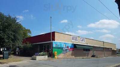 The Handley Antique Mall And Cafe