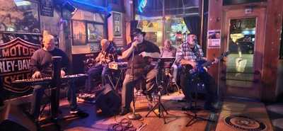 Smedley's Bar & Grill