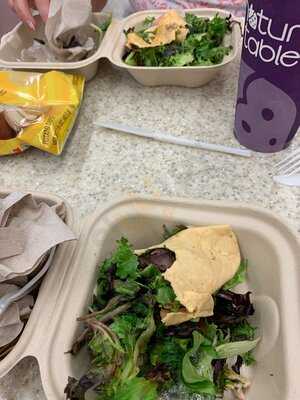 Natures Table Bistro