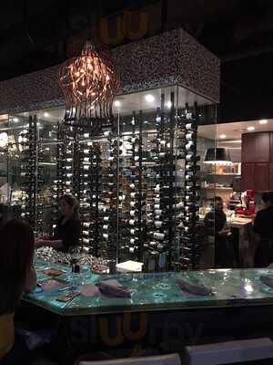 Mordeo Boutique Wine Bar