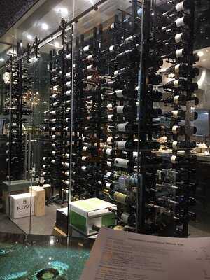 Mordeo Boutique Wine Bar