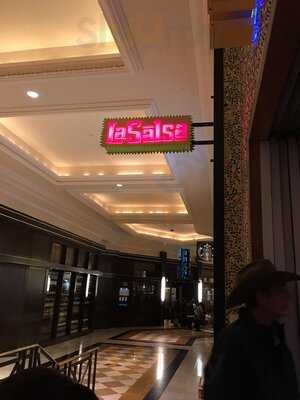 La Salsa Restaurant
