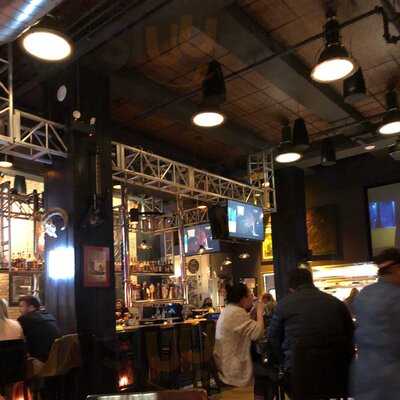 Kuma's Corner West Loop