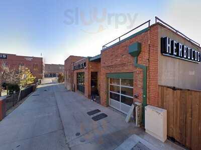 Drinkz Bar And Lounge