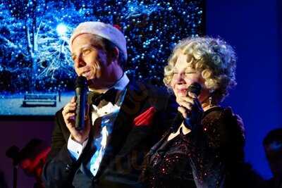 Tony Starlight Showroom