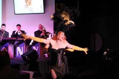 Tony Starlight Showroom