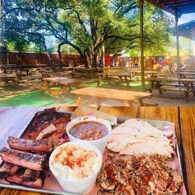 Oakwood Bbq & Beer Garden