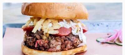 Oakwood Bbq & Beer Garden