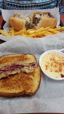 A & R's Out Of Bounds Cafe