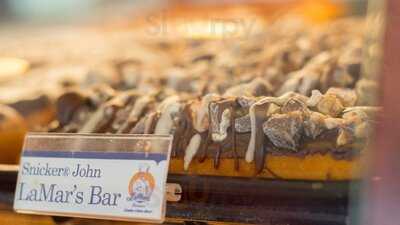 Lamar's Donuts And Coffee