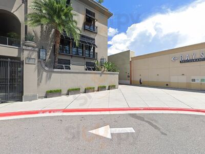 Yeung's Lotus Express