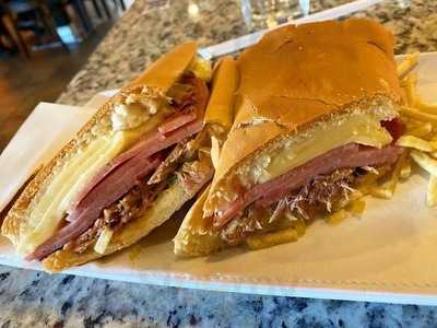 Latin American Bakery & Cafe