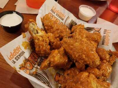 Hooters