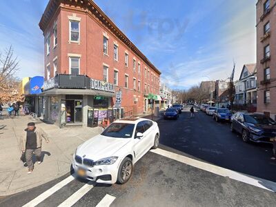 Aks Halal Grill & Grocery