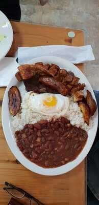 Tardes Calenas Kendall