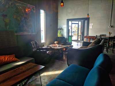 Between Brews Foodwerks