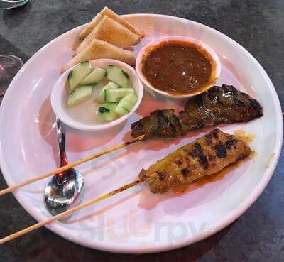 Sap's Fine Thai Cuisine