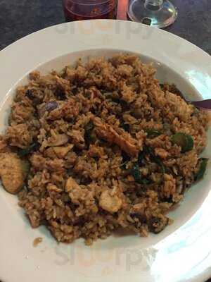 Sap's Fine Thai Cuisine