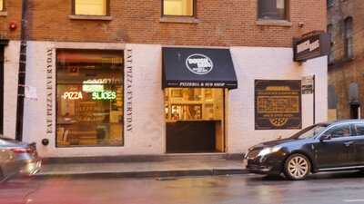 Dough Bros Pizzeria & Sub Shop