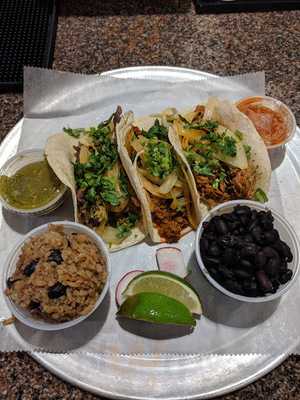 Cholita's Tacos