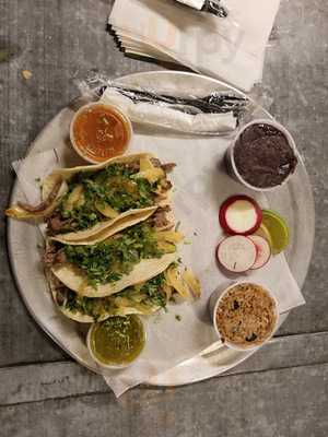 Cholita's Tacos